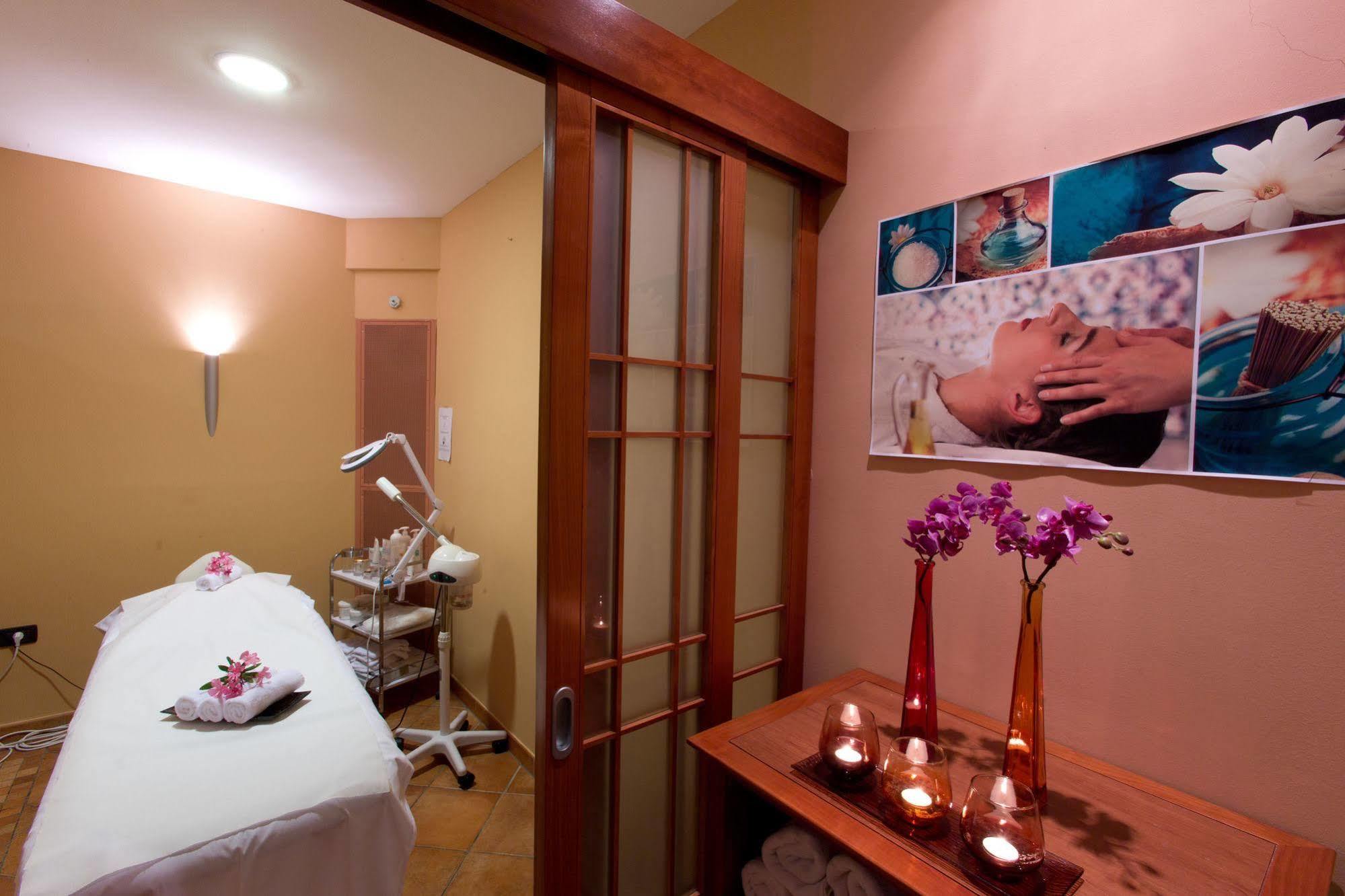 Villa Cedra - Hotel & Resort Adria อังคาราน ภายนอก รูปภาพ